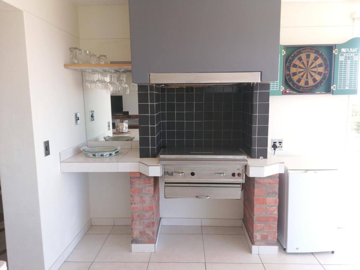 Stylish Holiday Home With Amazing Sea Views เพลตเตนเบิร์กเบย์ ภายนอก รูปภาพ