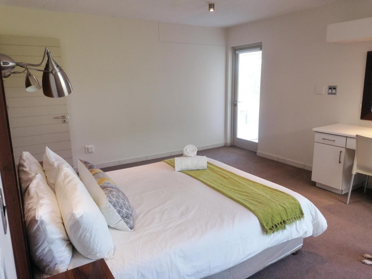 Stylish Holiday Home With Amazing Sea Views เพลตเตนเบิร์กเบย์ ภายนอก รูปภาพ