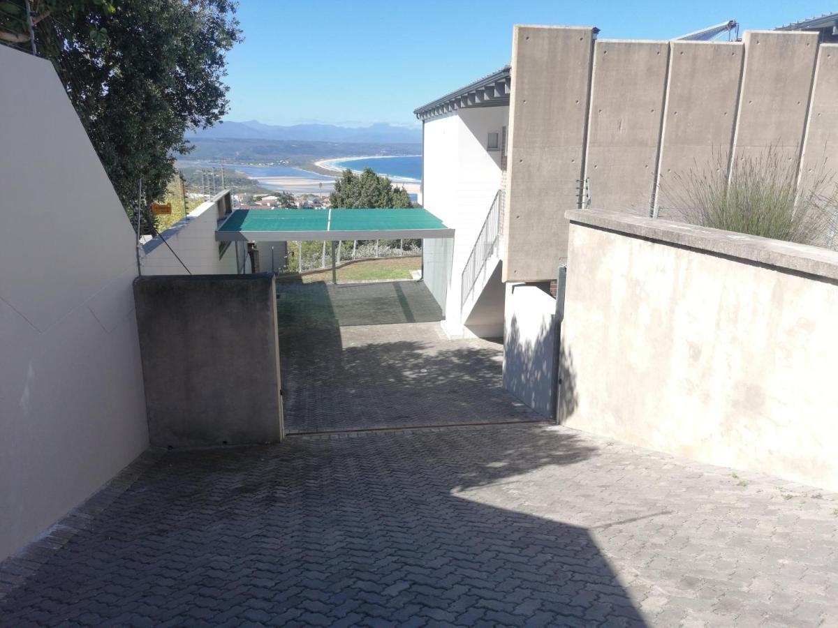 Stylish Holiday Home With Amazing Sea Views เพลตเตนเบิร์กเบย์ ภายนอก รูปภาพ