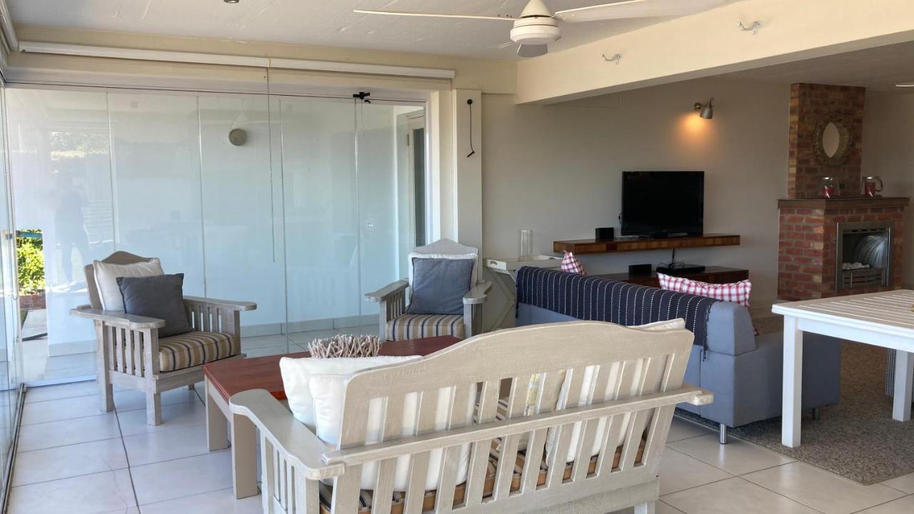 Stylish Holiday Home With Amazing Sea Views เพลตเตนเบิร์กเบย์ ภายนอก รูปภาพ