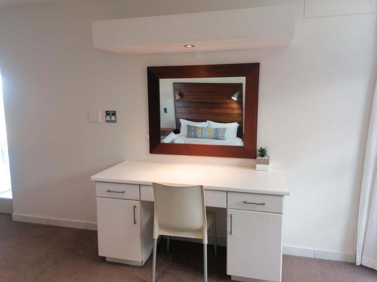 Stylish Holiday Home With Amazing Sea Views เพลตเตนเบิร์กเบย์ ภายนอก รูปภาพ